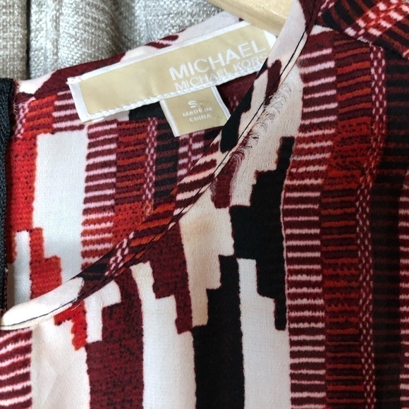 Michael Michael Kors Red & Cream Southwestern Print Sheer Short Sleeve Top Small - Picture 3 of 13
